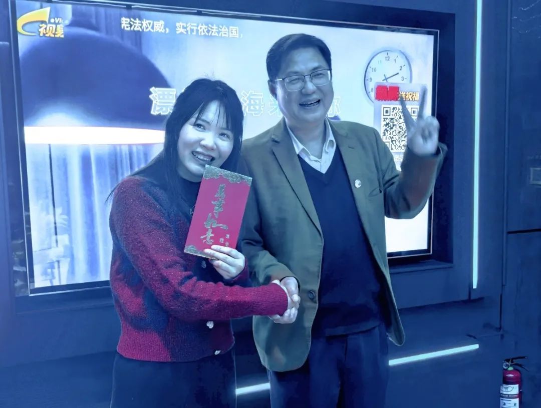 鈧,金屬鈧,氧化鈧,金屬鈧粉,鋁鈧合金,氧化鉿,氧化鉭,金屬鈧靶,鋁鈧靶材,鋁基靶材,鈧鹽,氟化鈧,氮化鈧,氯化鈧,鋯粉,鉿粉,鈮粉,鉭粉